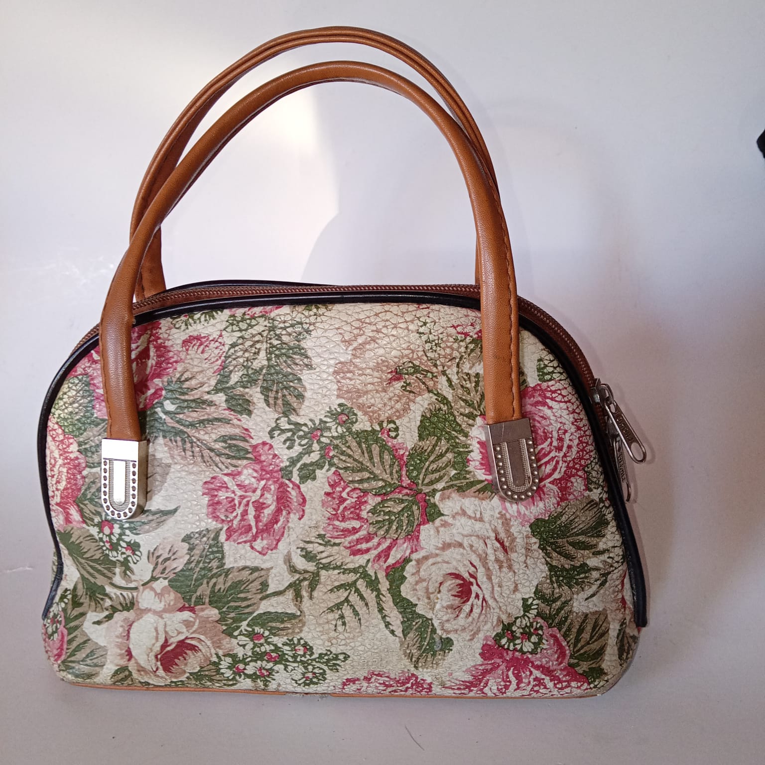 Bolso floreado - Rincón de Nonna